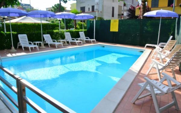 Hotel Kennedy Lido Di Savio Buitenkant foto