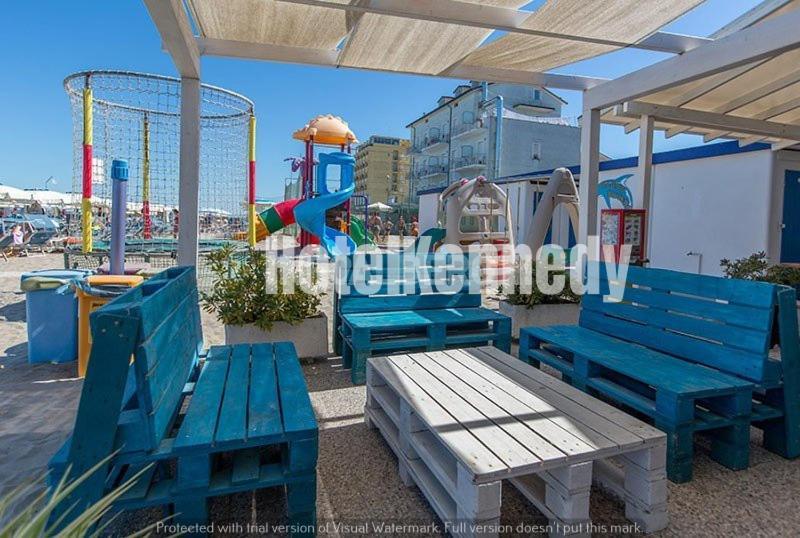 Hotel Kennedy Lido Di Savio Buitenkant foto