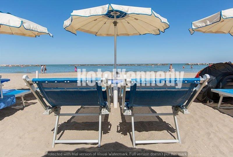 Hotel Kennedy Lido Di Savio Buitenkant foto